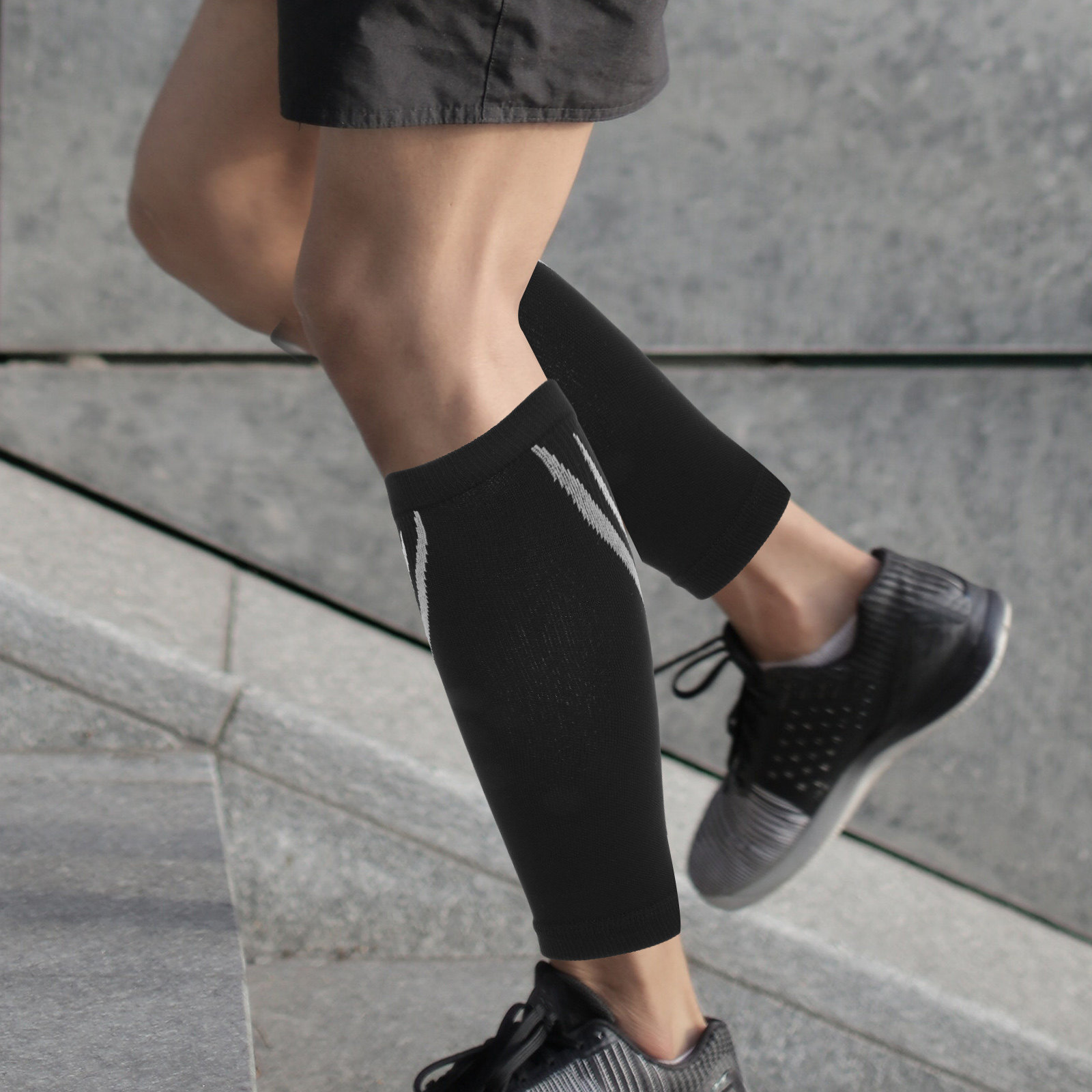 1 par de meias de compressão p - Compression Sleeve Calf avaliação e preço
